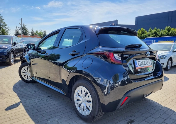 Toyota Yaris cena 76900 przebieg: 26000, rok produkcji 2021 z Dobre Miasto małe 106